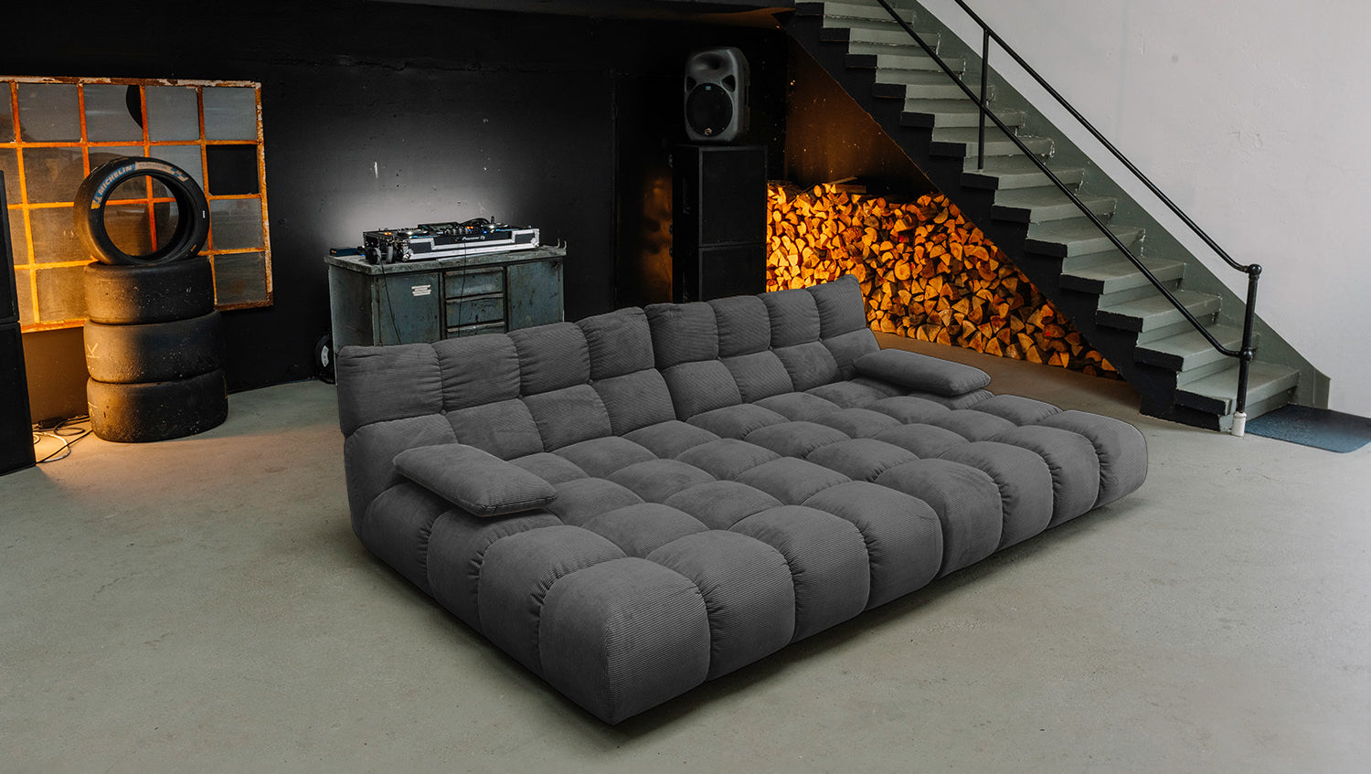 KAWOLA Big Sofa VIVIEN Feincord anthrazit