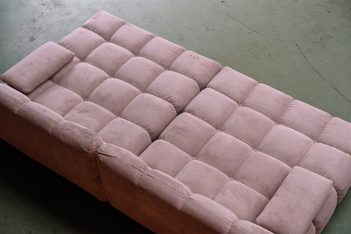 KAWOLA Big Sofa VIVIEN Feincord rosa