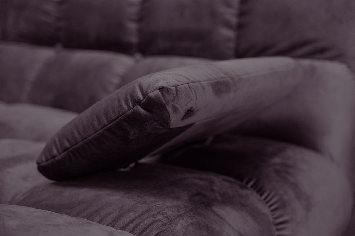 KAWOLA Big Sofa VIVIEN Velvet purple