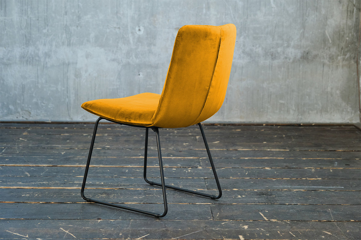KAWOLA Esszimmerstuhl NEW CHARME Velvet curry