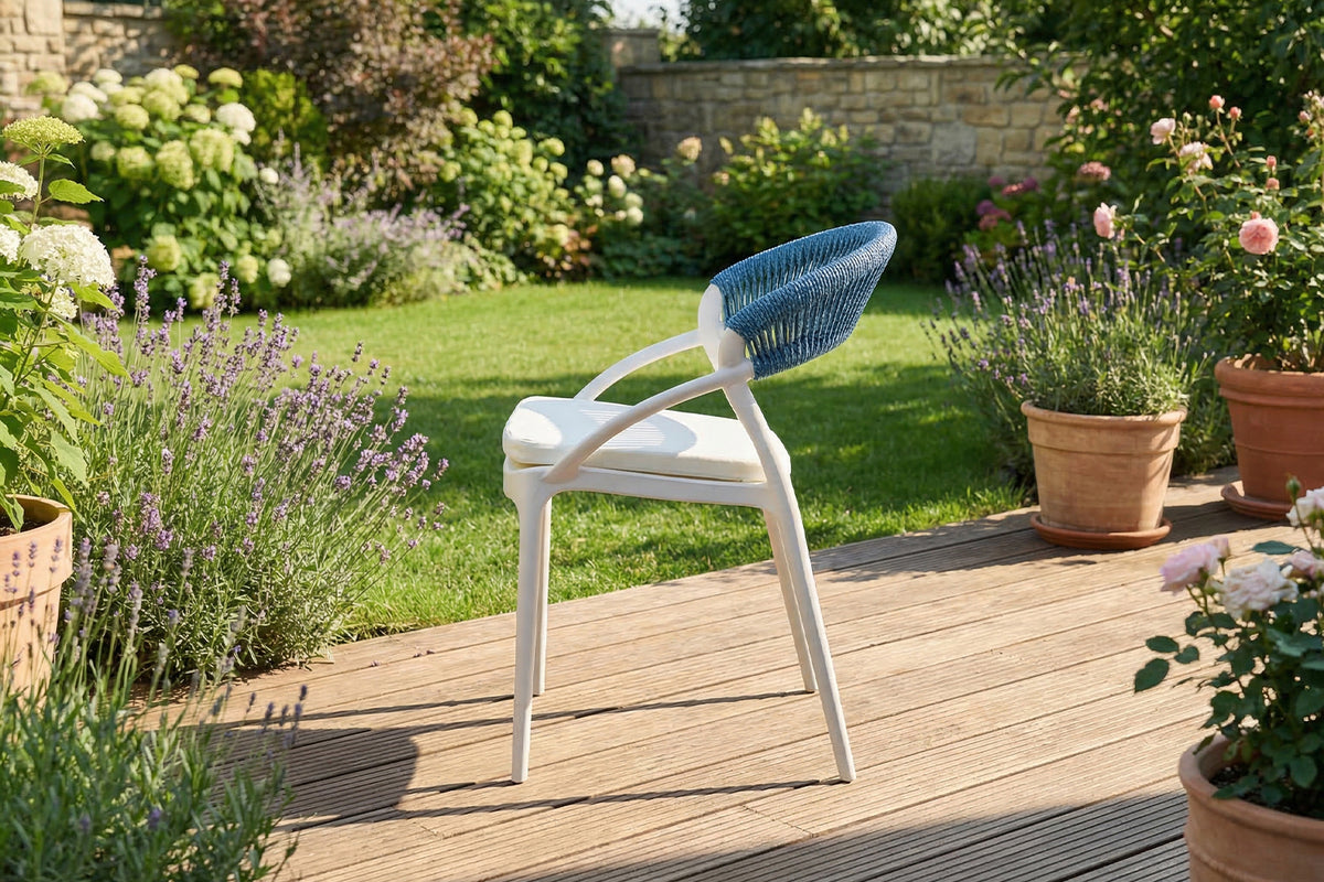 KAWOLA Gartenstuhl KISO Outdoor weiß mit Kissen Rückenlehne Rope dunkelblau