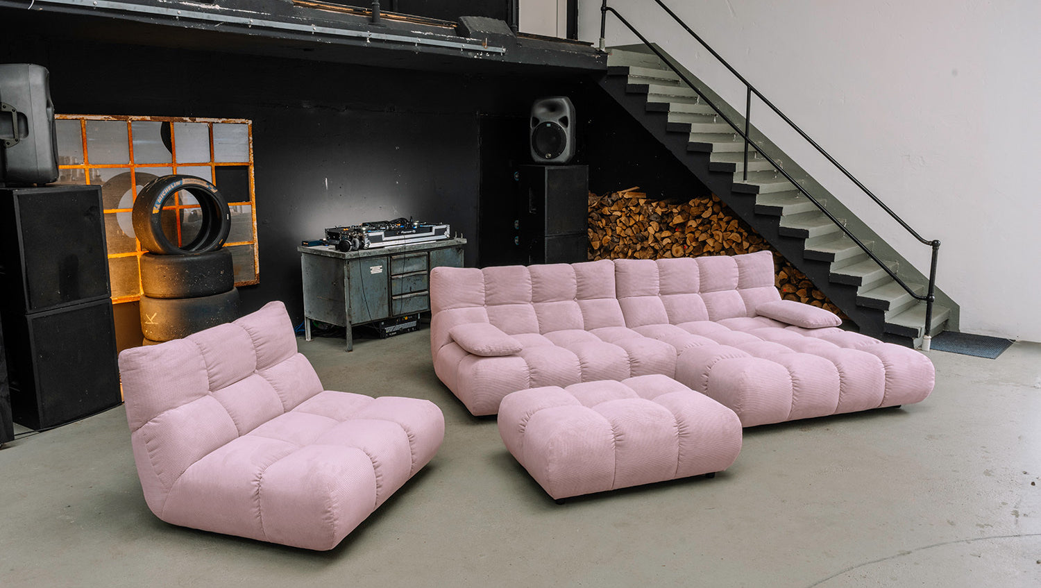 KAWOLA Polsterhocker VIVIEN Hockerbank Feincord rosa
