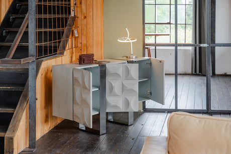 KAWOLA Sideboard MARGO 3 Türen Ulme furniert grau Fuß Edelstahl gebürstet