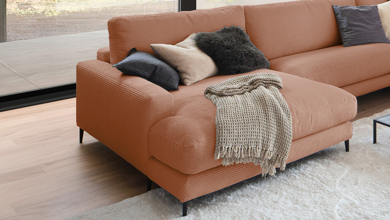 KAWOLA Sofa CARA Wohnlandschaft U-Form Cord rost