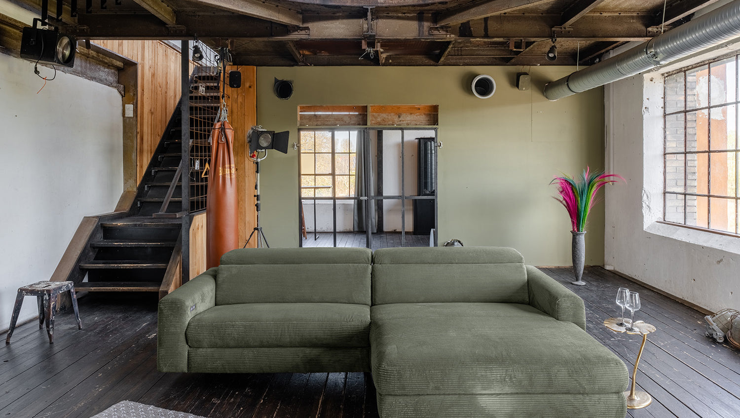 KAWOLA Sofa LAISKA Ecksofa Cord olivgrün