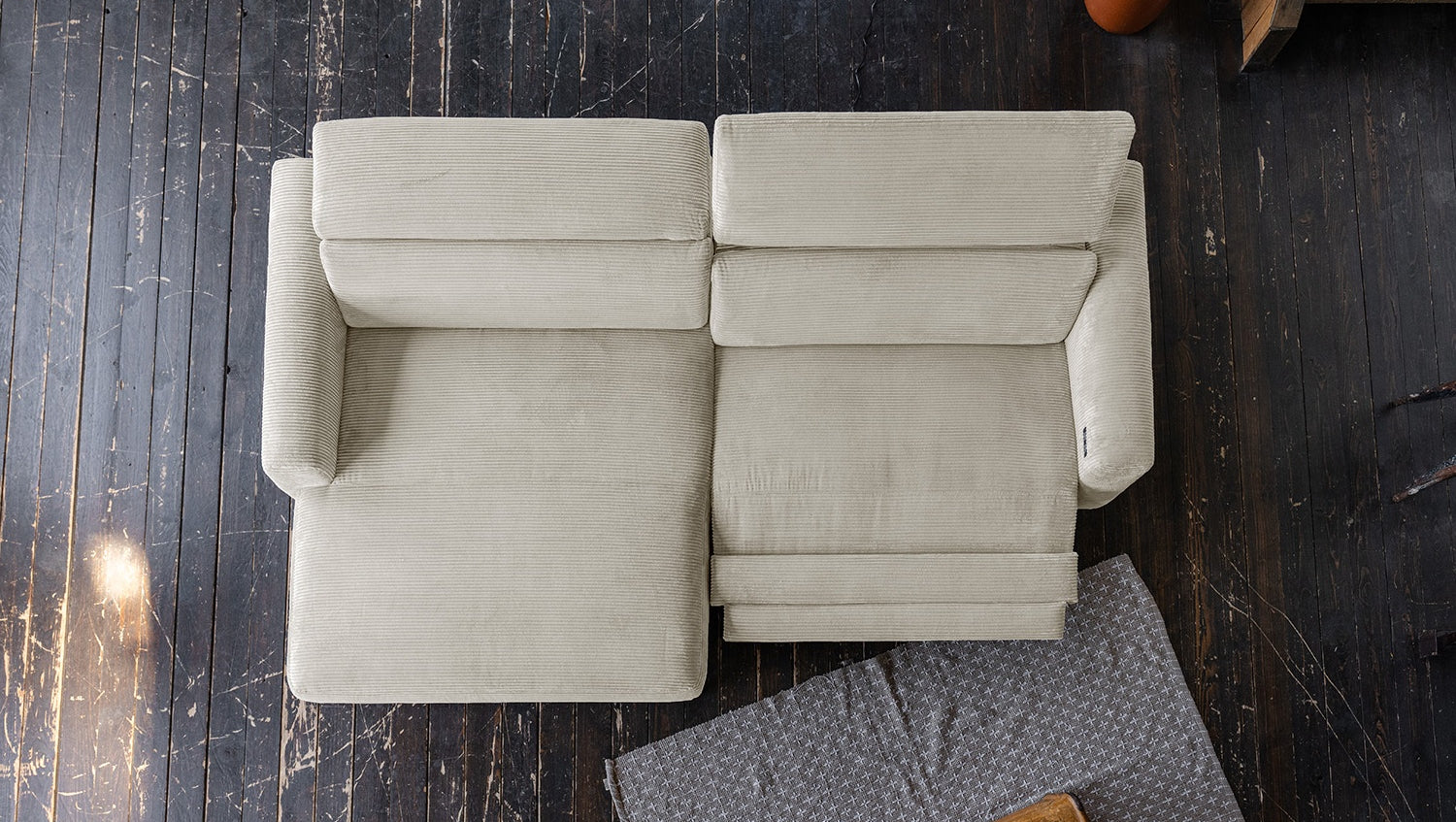 KAWOLA Sofa LAISKA Ecksofa Relaxfunktion teilmotorisch Cord cremeweiß