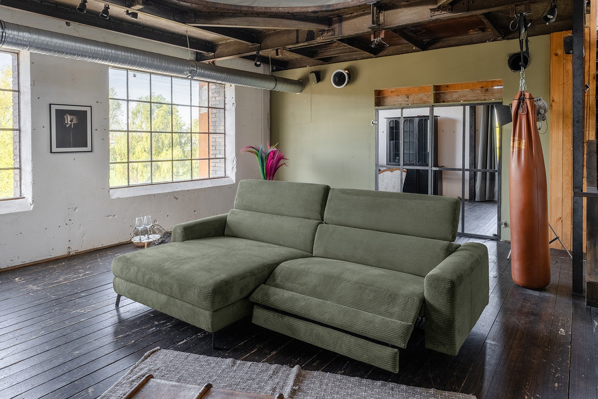 KAWOLA Sofa LAISKA Ecksofa Relaxfunktion teilmotorisch Cord olivgrün, Links