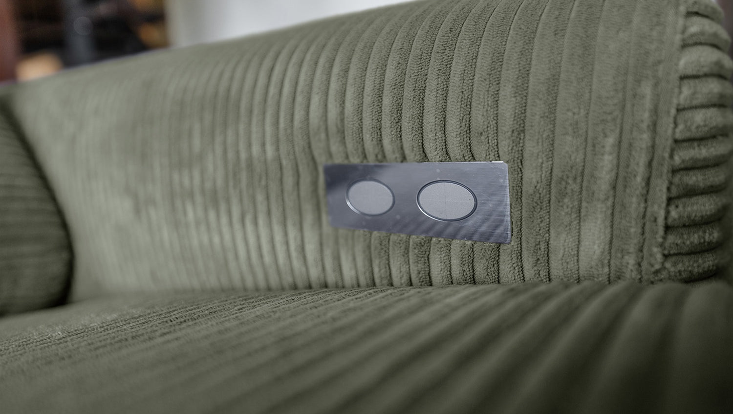 KAWOLA Sofa LAISKA Ecksofa Relaxfunktion teilmotorisch Cord olivgrün