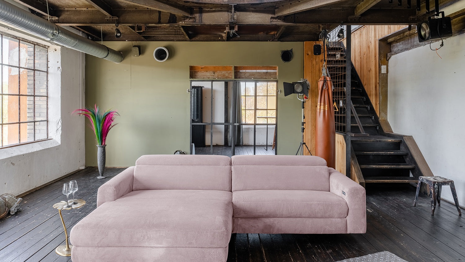 KAWOLA Sofa LAISKA Ecksofa Relaxfunktion teilmotorisch Cord rosa