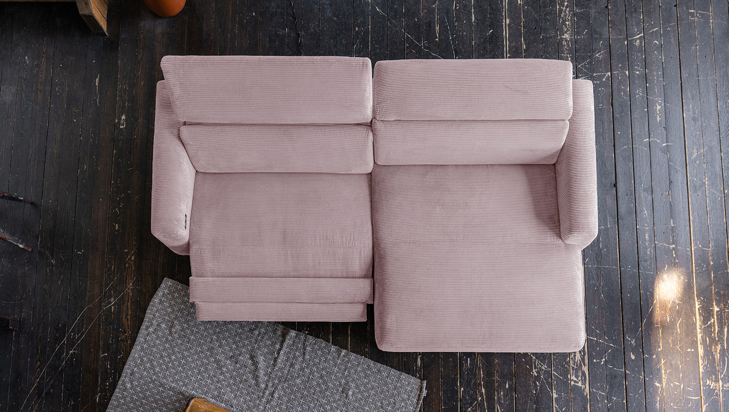 KAWOLA Sofa LAISKA Ecksofa Relaxfunktion teilmotorisch Cord rosa