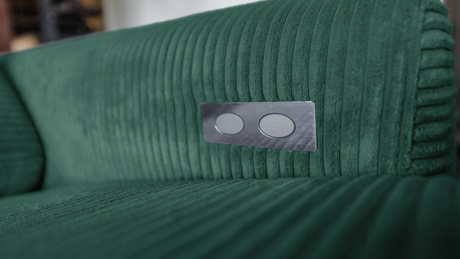 KAWOLA Sofa LAISKA Ecksofa Relaxfunktion teilmotorisch Cord smaragd