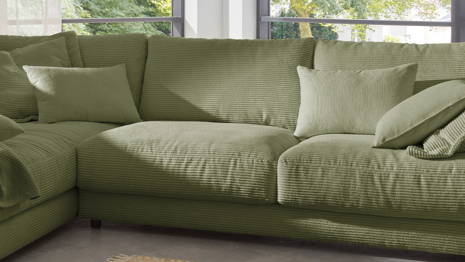 KAWOLA Sofa MADELINE Ecksofa mit Recamiere Cord olivgrün