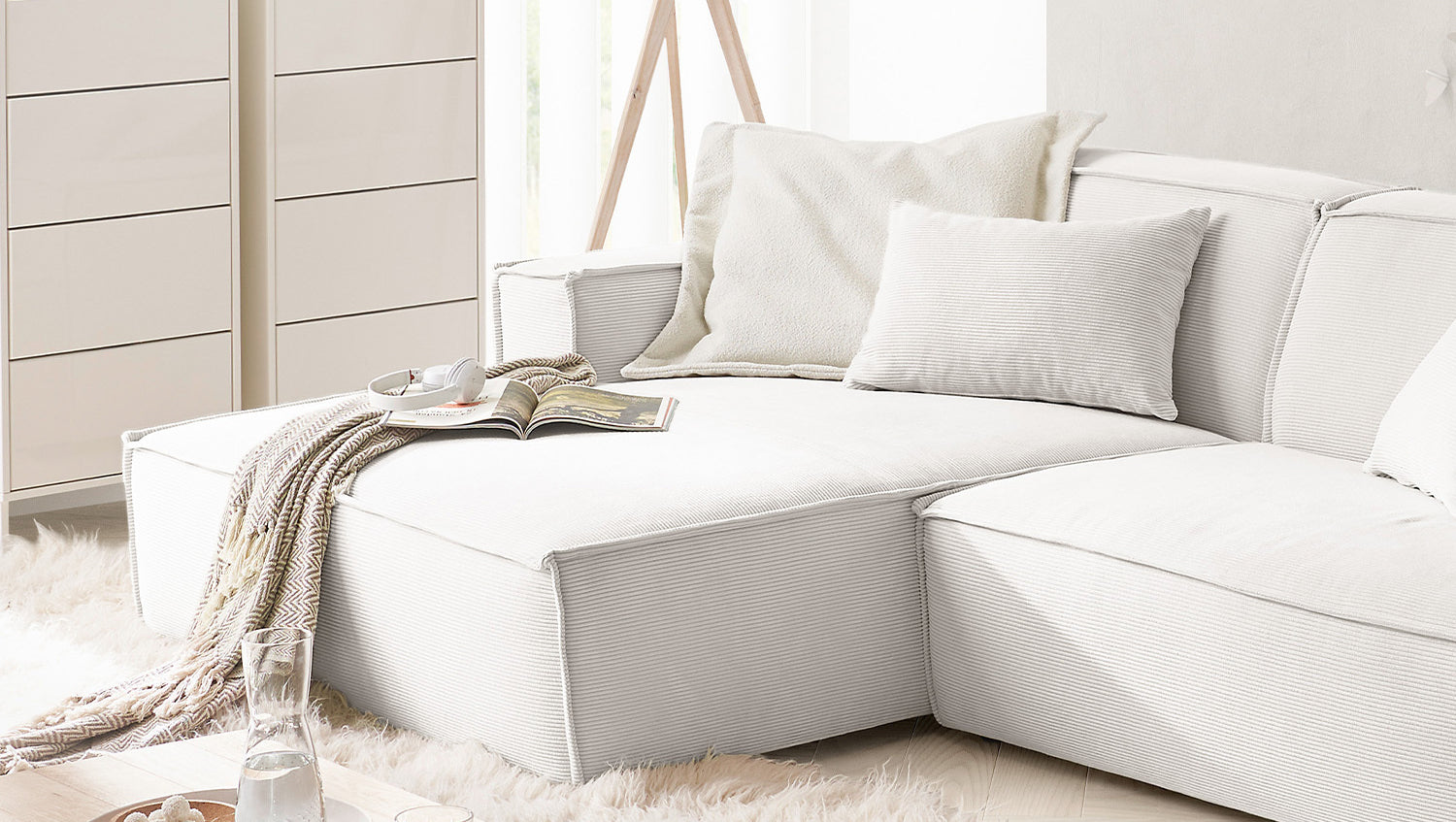KAWOLA Sofa SAMU Ecksofa Feincord weiß