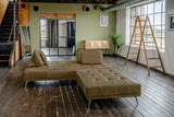 KAWOLA Sofa WIOLO Schlafsofa Daybed mit Hocker Leder camel