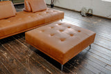 KAWOLA Sofa WIOLO Schlafsofa Daybed mit Hocker Leder cognac