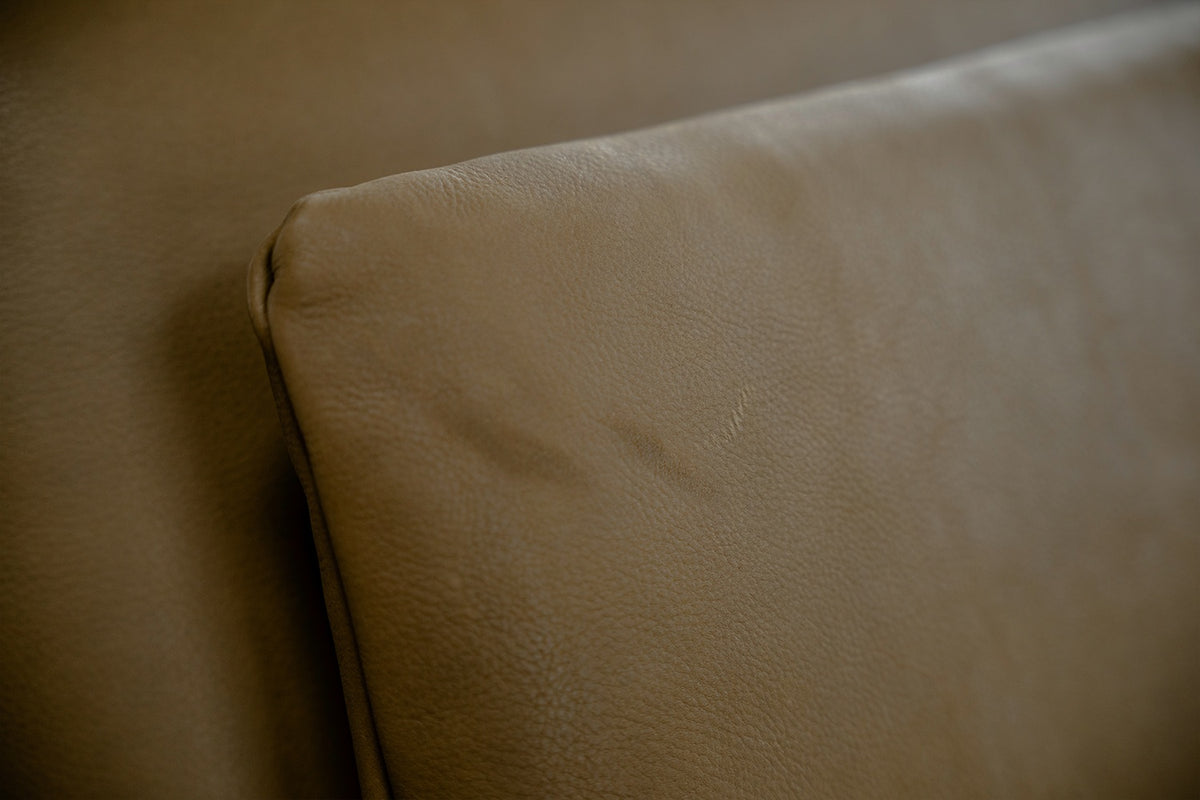 KAWOLA Sofa WIOLO Schlafsofa Daybed Leder camel
