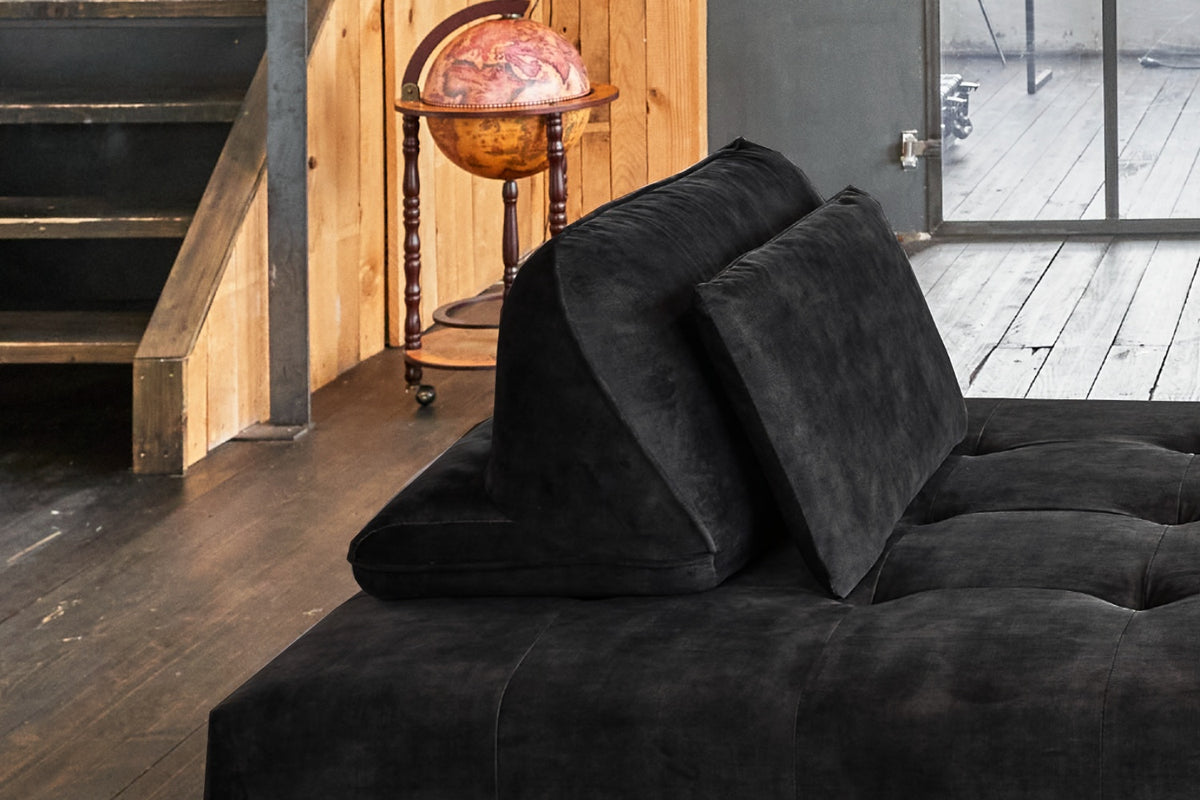 KAWOLA Sofa WIOLO Schlafsofa Daybed velvet anthrazit