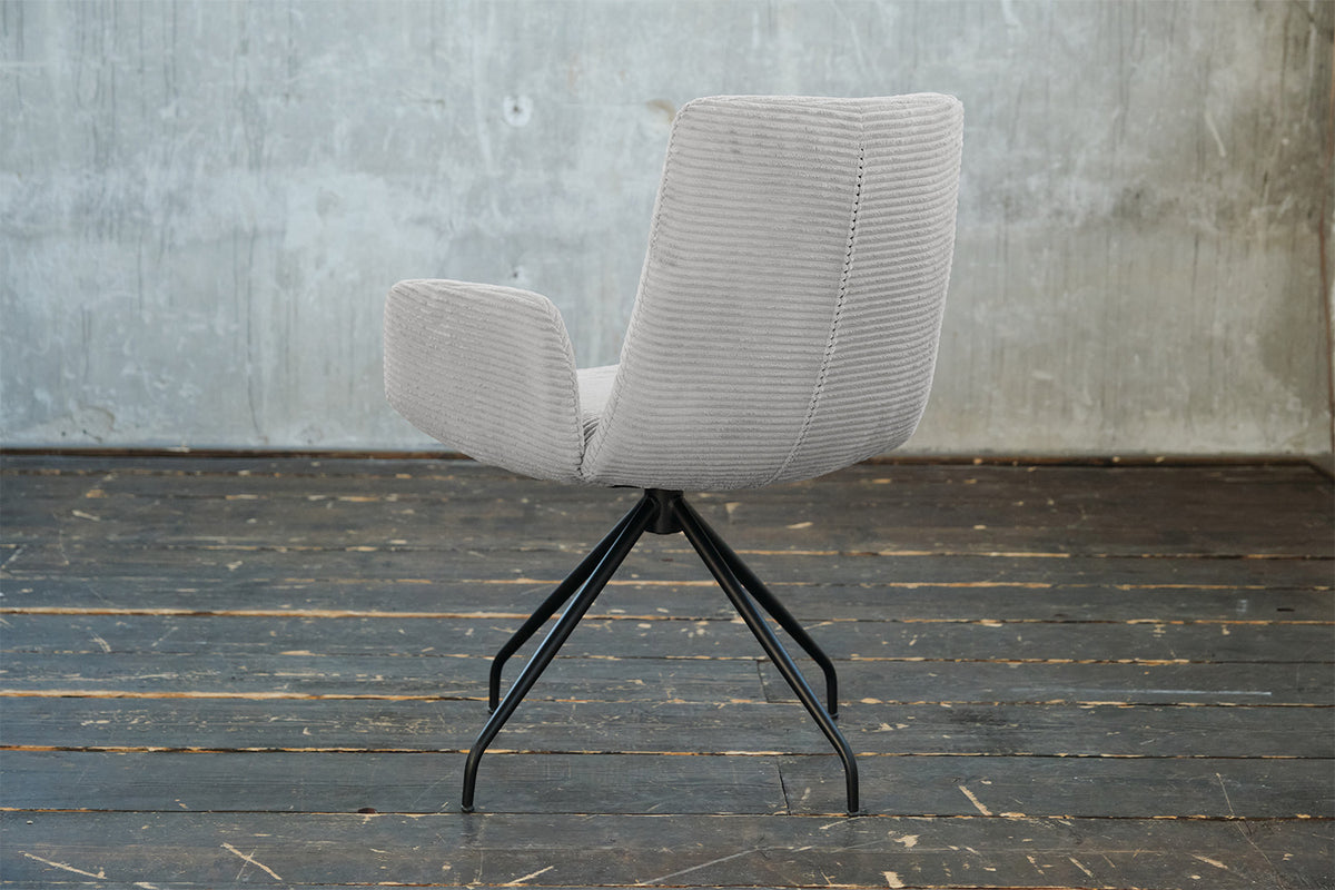 KAWOLA Stuhl NEW CHARME Drehstuhl Esszimmersessel Cord hellgrau