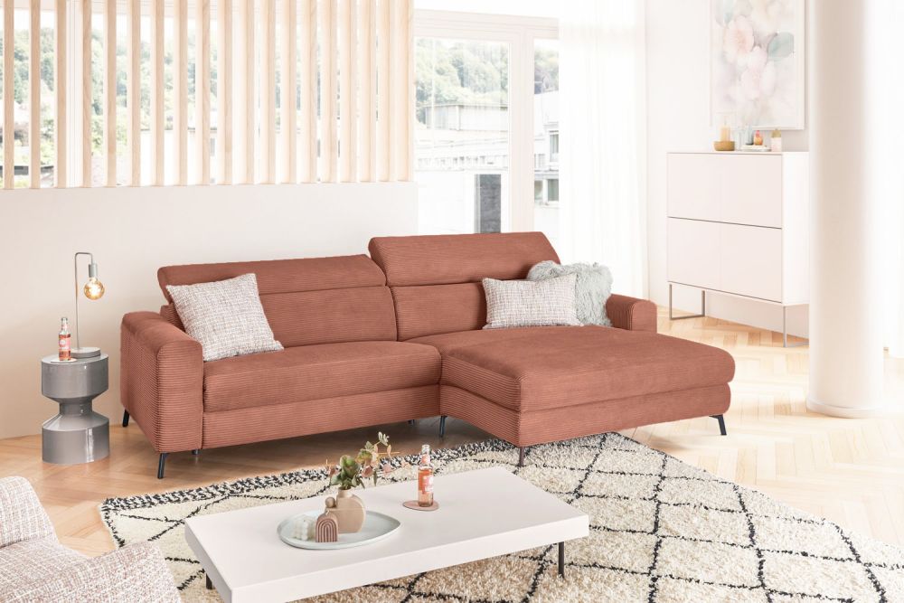 KAWOLA Sofa LAISKA Ecksofa Relaxfunktion teilmotorisch Cord rost