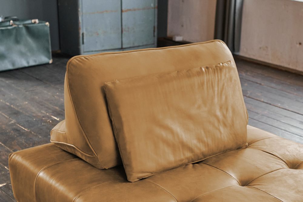 B-Ware KAWOLA Rückenkissen WIOLO Leder cognac