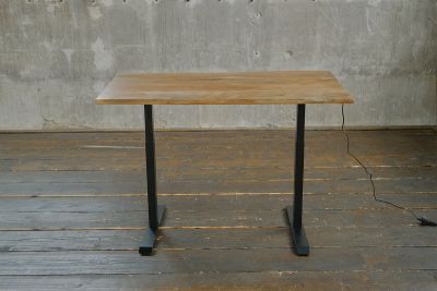 Vorschau: KAWOLA Schreibtisch LORA elektrisch höhenverstellbar mit Baumkante massiv Vorschau: KAWOLA Schreibtisch LORA elektrisch höhenverstellbar mit Baumkante massiv