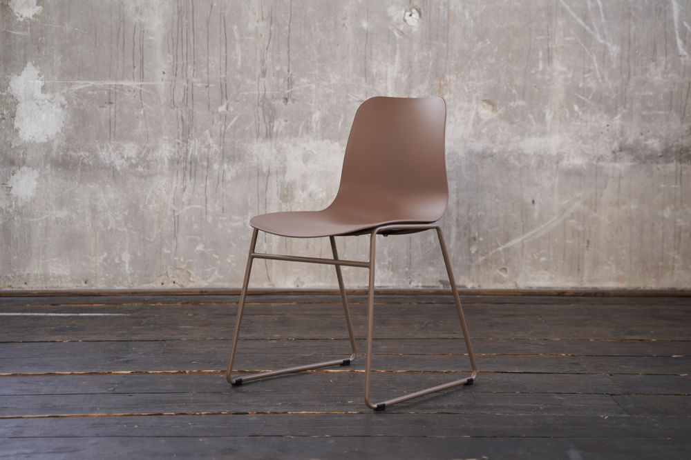 B-Ware KAWOLA Stuhl DENNIS Esszimmerstuhl Kunststoff cognac