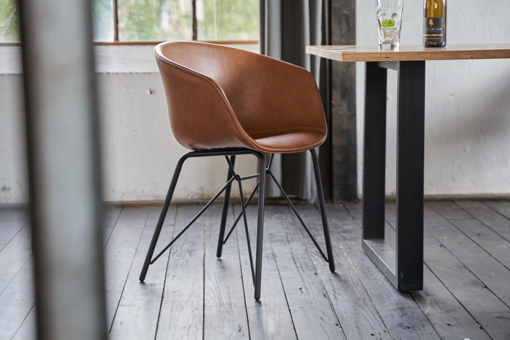 B-Ware KAWOLA Stuhl DANI Esszimmerstuhl Vierfuß Kunstleder cognac