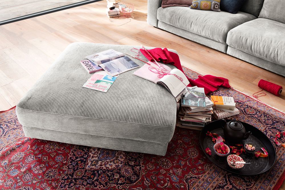 B-Ware KAWOLA Big Hocker MADELINE Polsterhocker Cord hellgrau